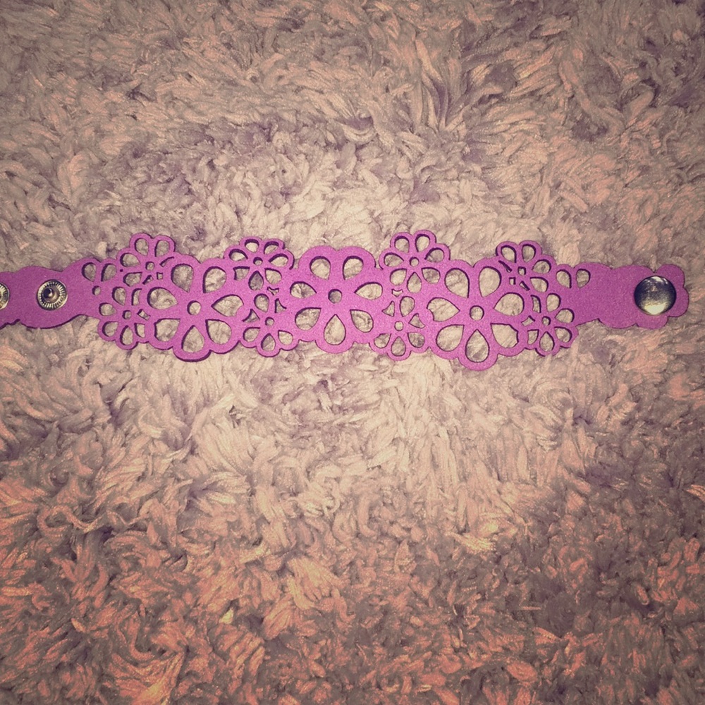 Flower bracelet